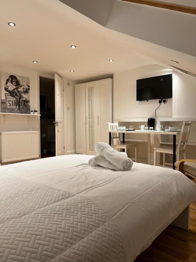 Hotel 93 West Road London Exterior foto